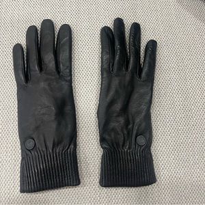 Canada Goose leather gloves